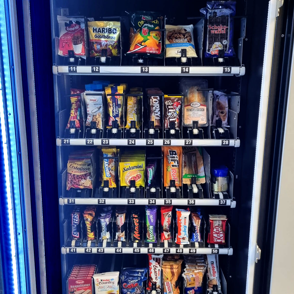 Frontalansicht Snackautomat